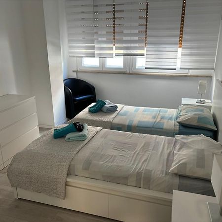 Homes In Ancona Cca23 Rooms Bagian luar foto