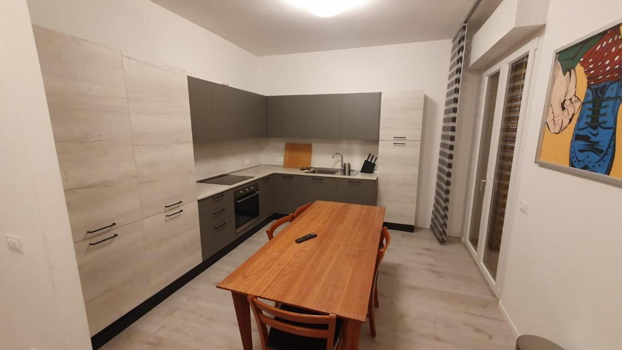 Homes In Ancona Cca23 Rooms Bagian luar foto