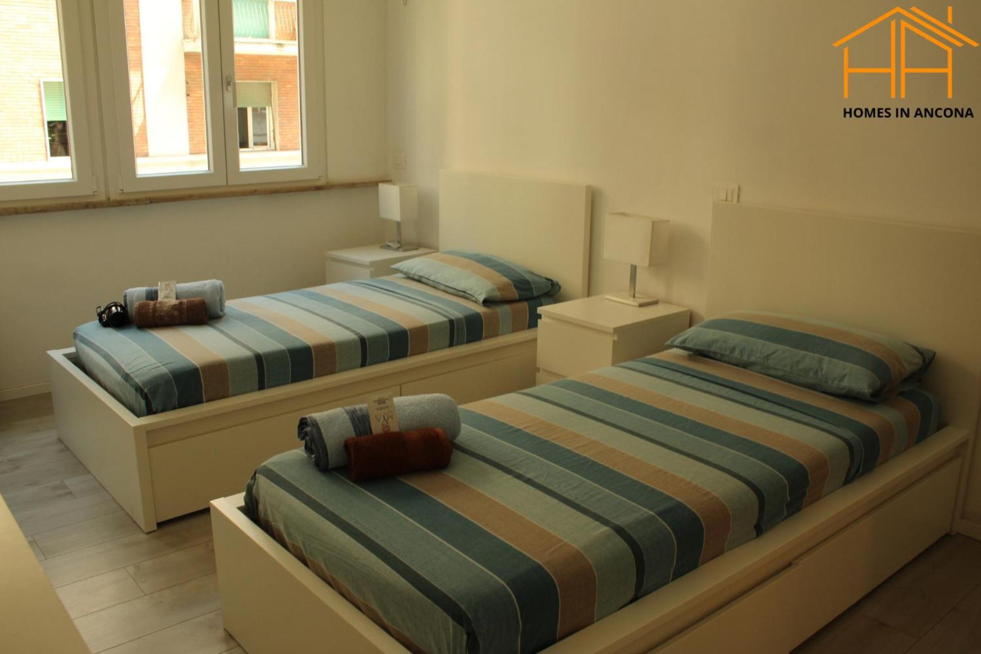 Homes In Ancona Cca23 Rooms Bagian luar foto